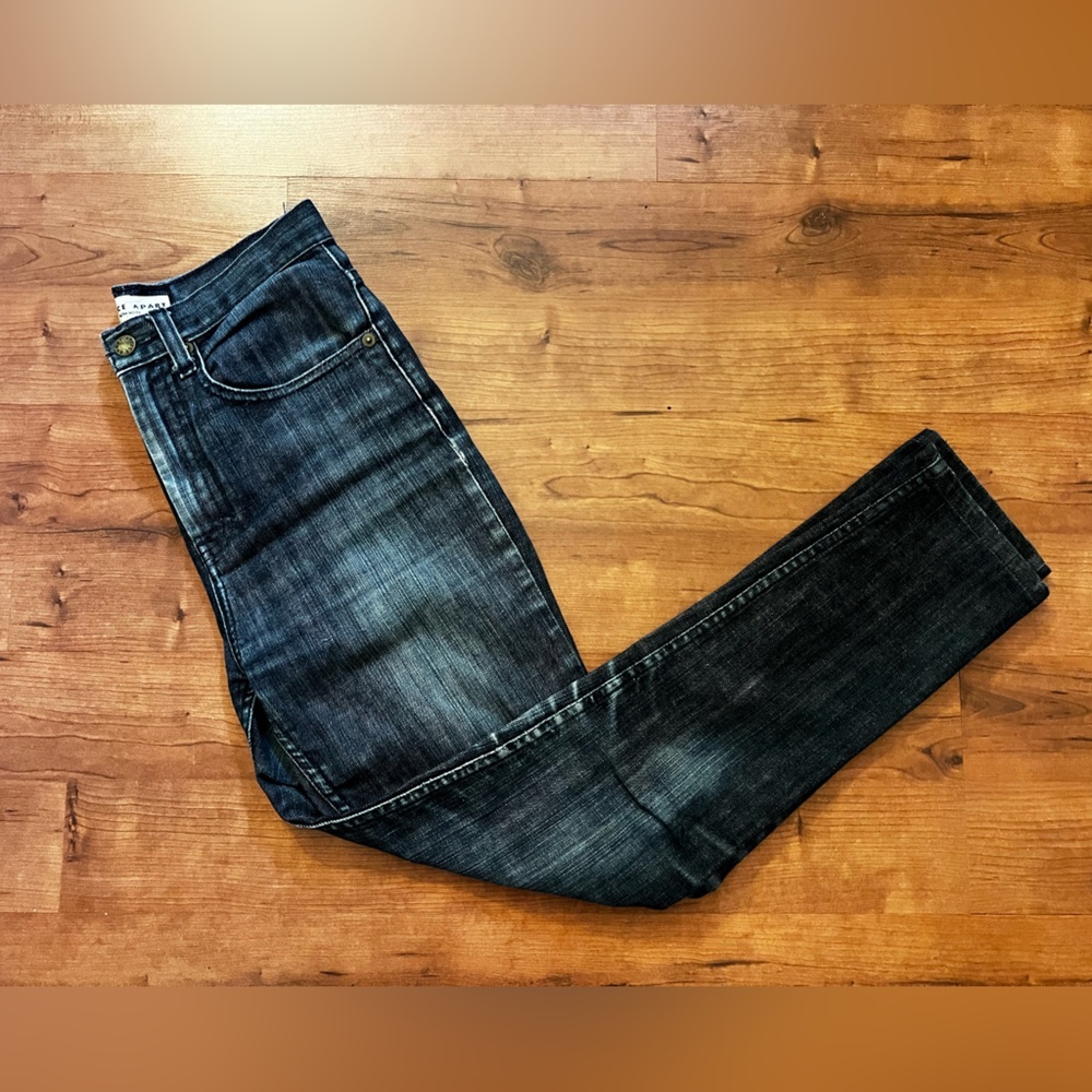 A PIECE APART SLIM LEG JEANS SIZE 0